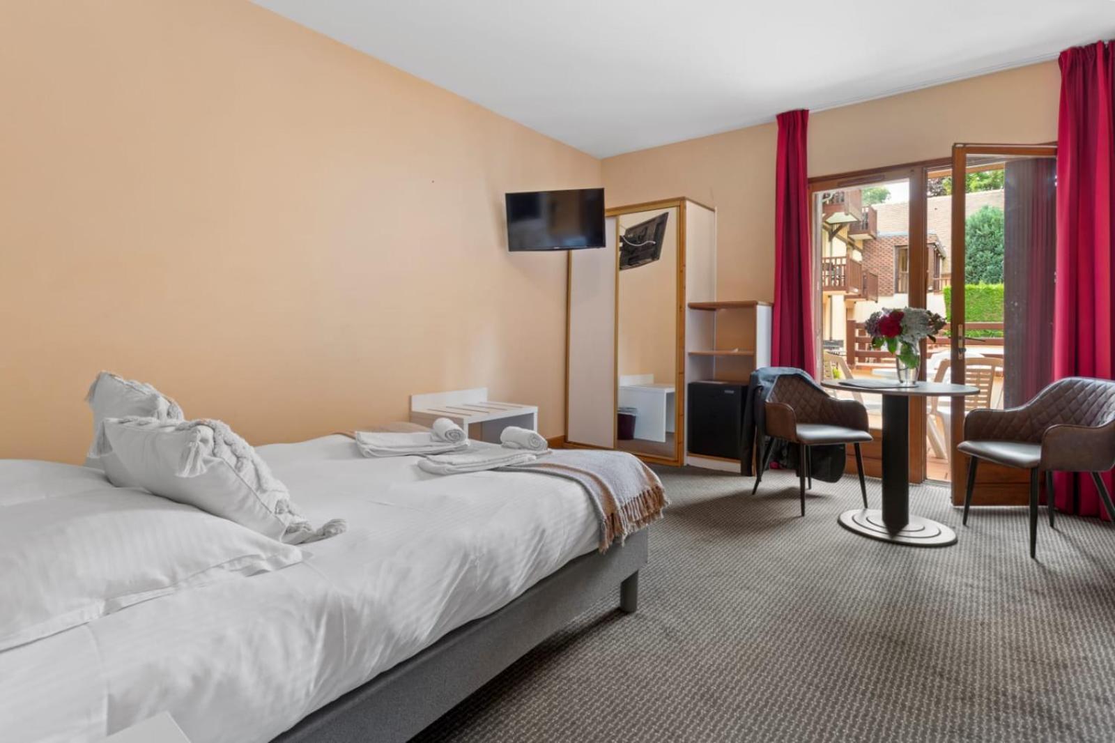 Hotel Le Romantica 펜네데피 외부 사진
