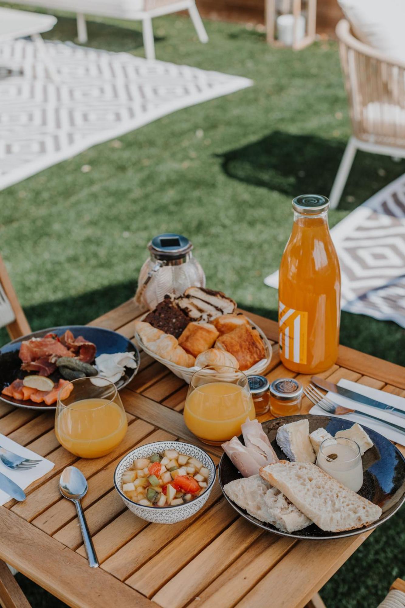Hotel Le Romantica 펜네데피 외부 사진